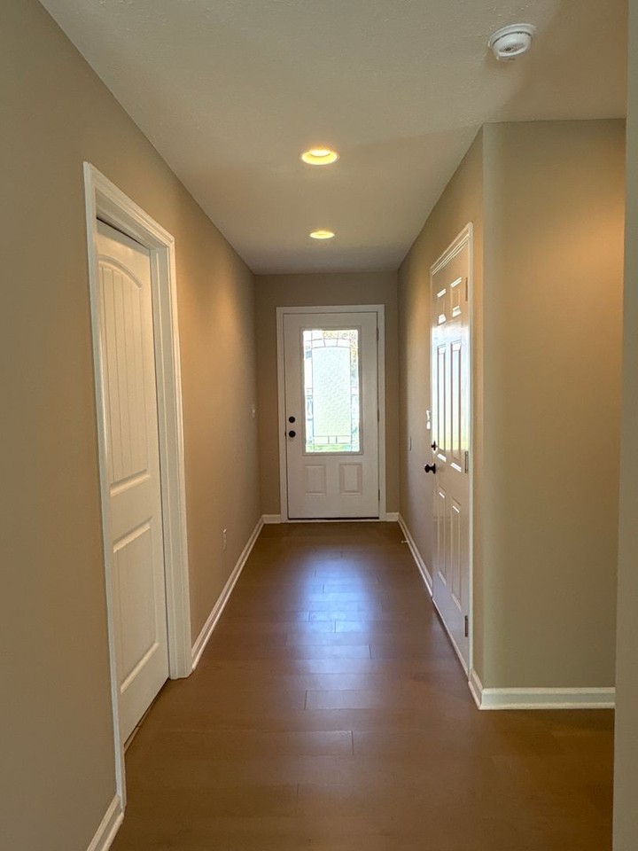 1711 Ovoca Rd - Photo 4 of 21