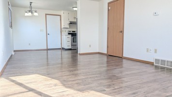 featured image of 1180 Scheuring Rd