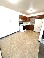 featured image of 103 E 7th Ave