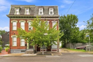 featured image of 614 Jacksonia St