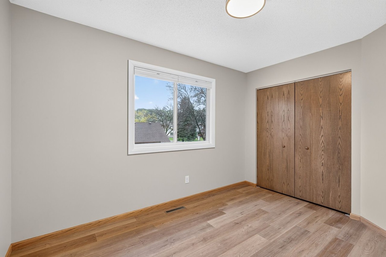 87 126th Ln Nw - Photo 4 of 30