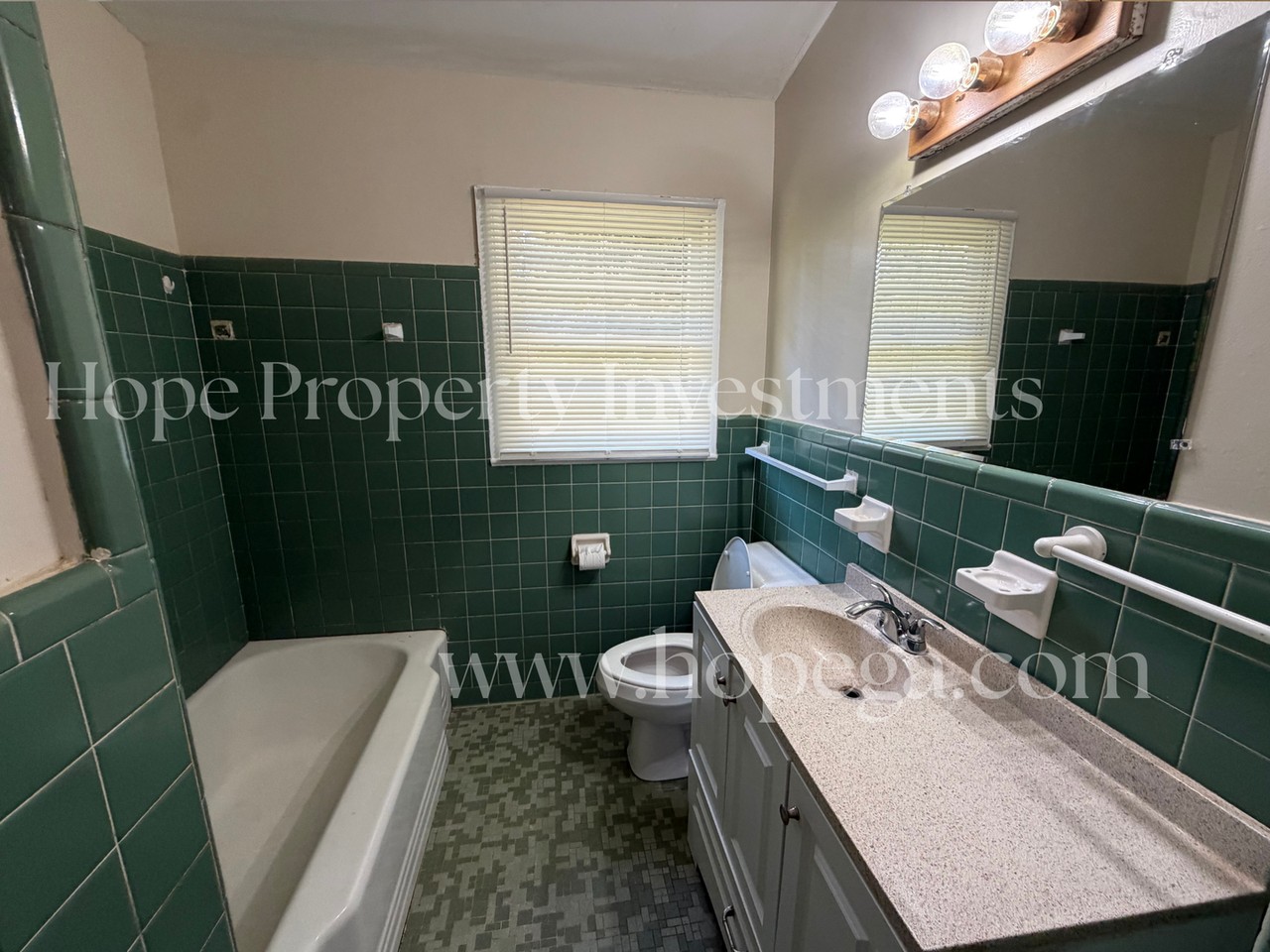 7 Willow Dr - Photo 6 of 10