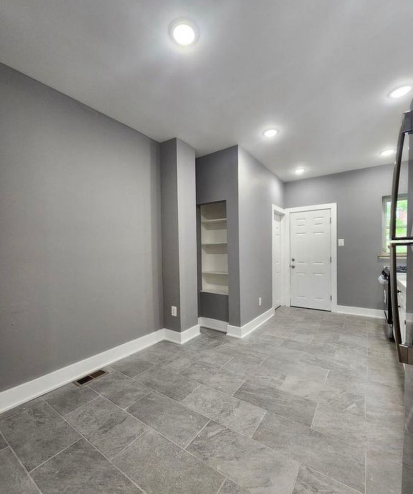 5651 Osage Ave - Photo 6 of 15