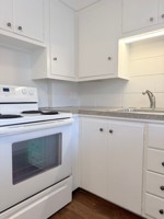 featured image of 1690 Broad St