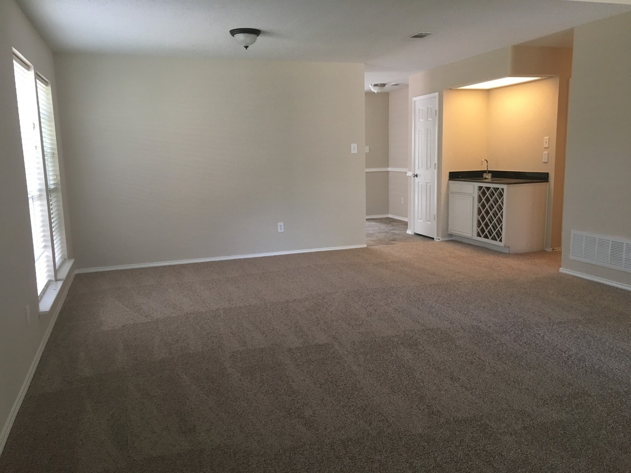 7236 Indiana Ave - Photo 2 of 11