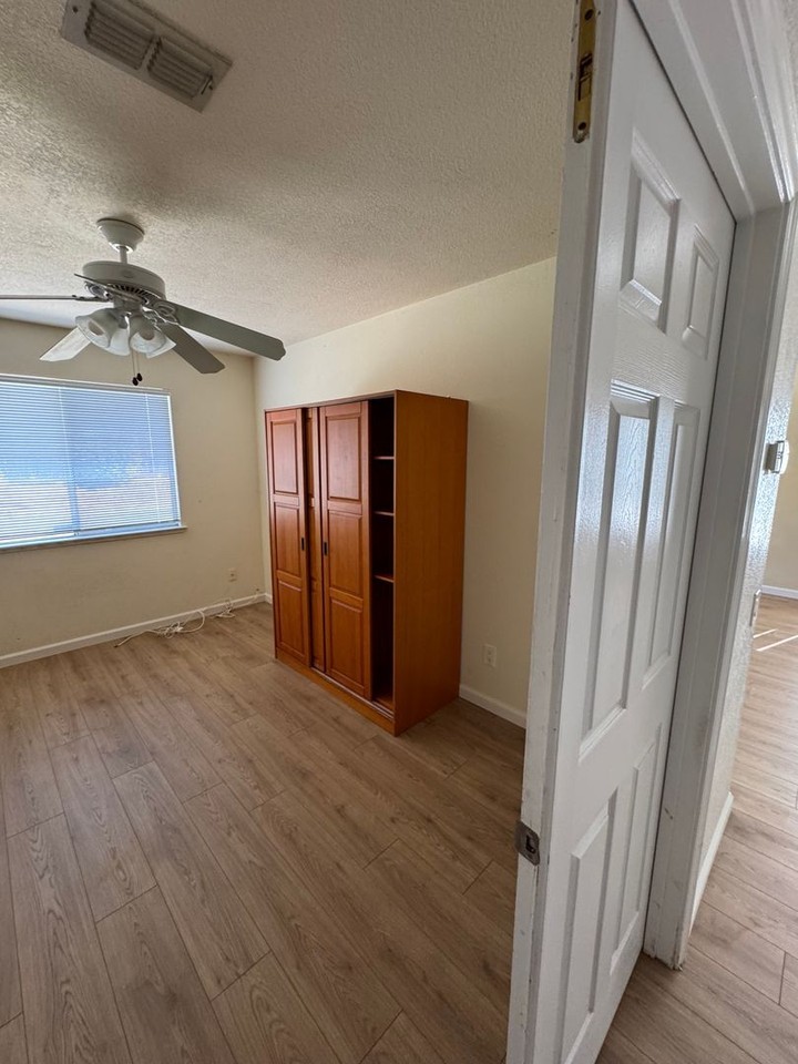 165 Sterling Oak Dr - Photo 7 of 13