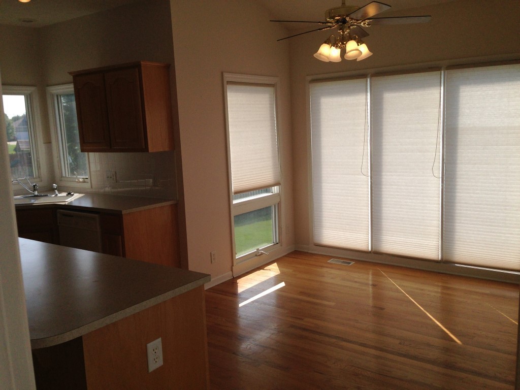 11914 Timberridge Dr - Photo 3 of 14
