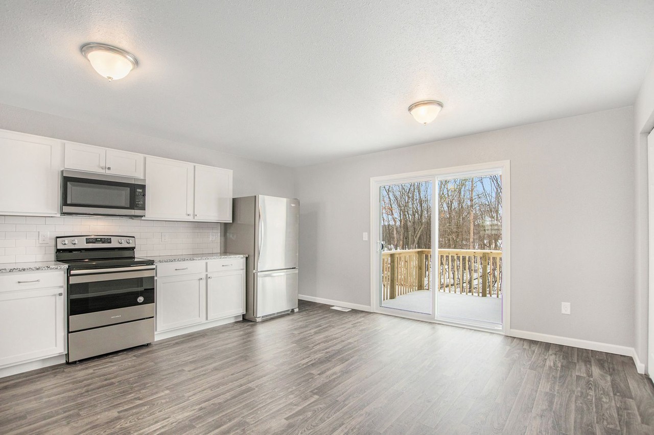 6231 Oak Farm Rd - Photo 4 of 27