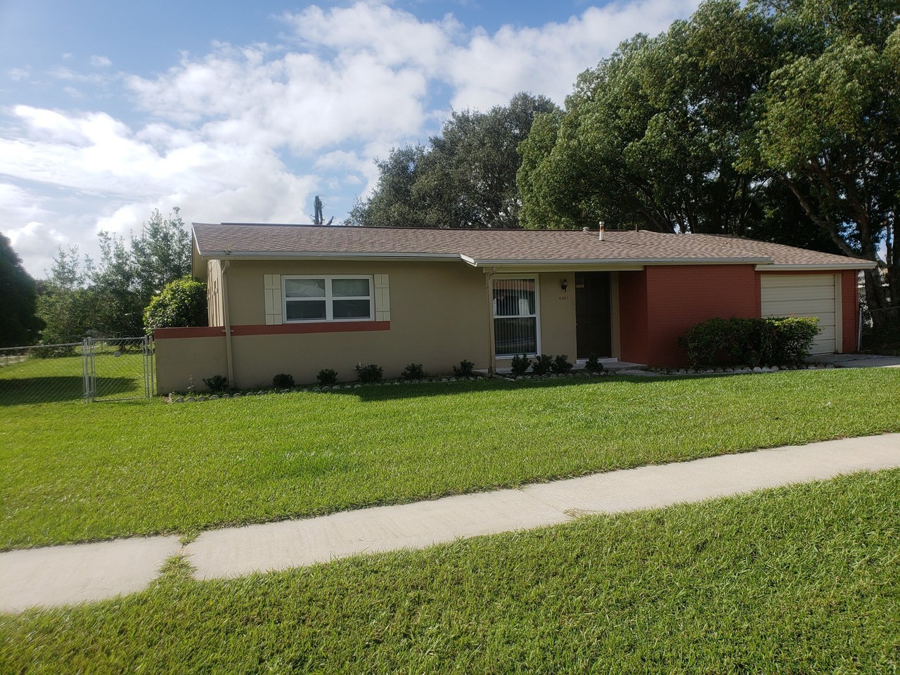 9361 N Citrus Springs Blvd - Photo 2 of 17