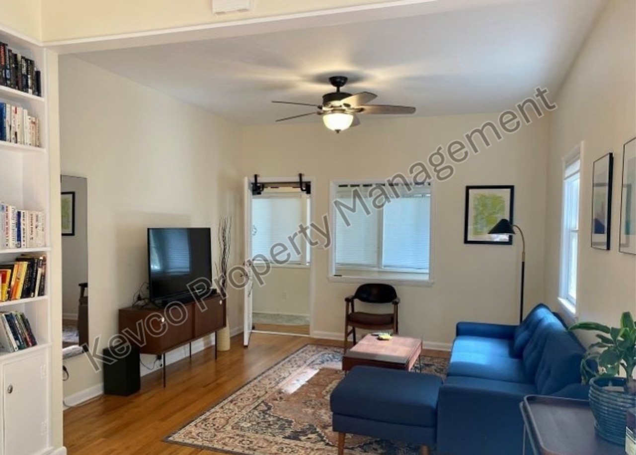 1113 Laporte Ave - Photo 4 of 21