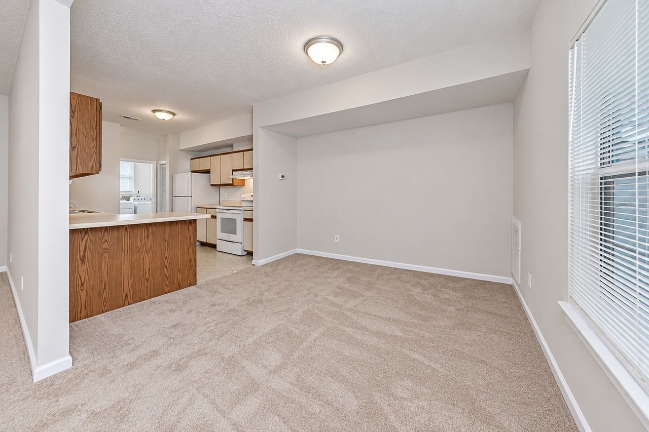5410 Horan Ct - Photo 5 of 15