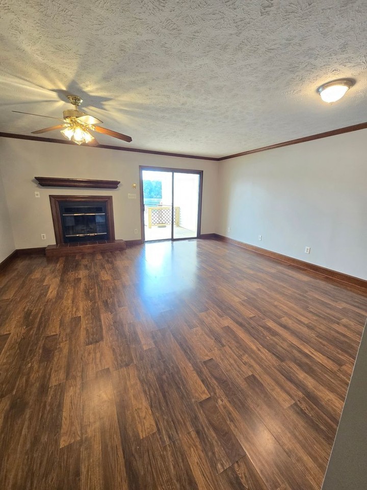474 Lands End Rd - Photo 6 of 14