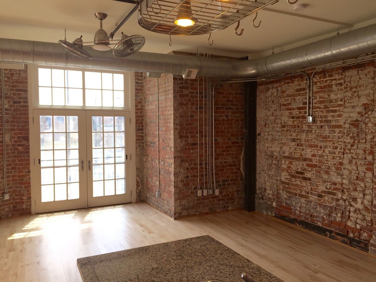 2441 N Broadway #211 - Photo 6 of 26