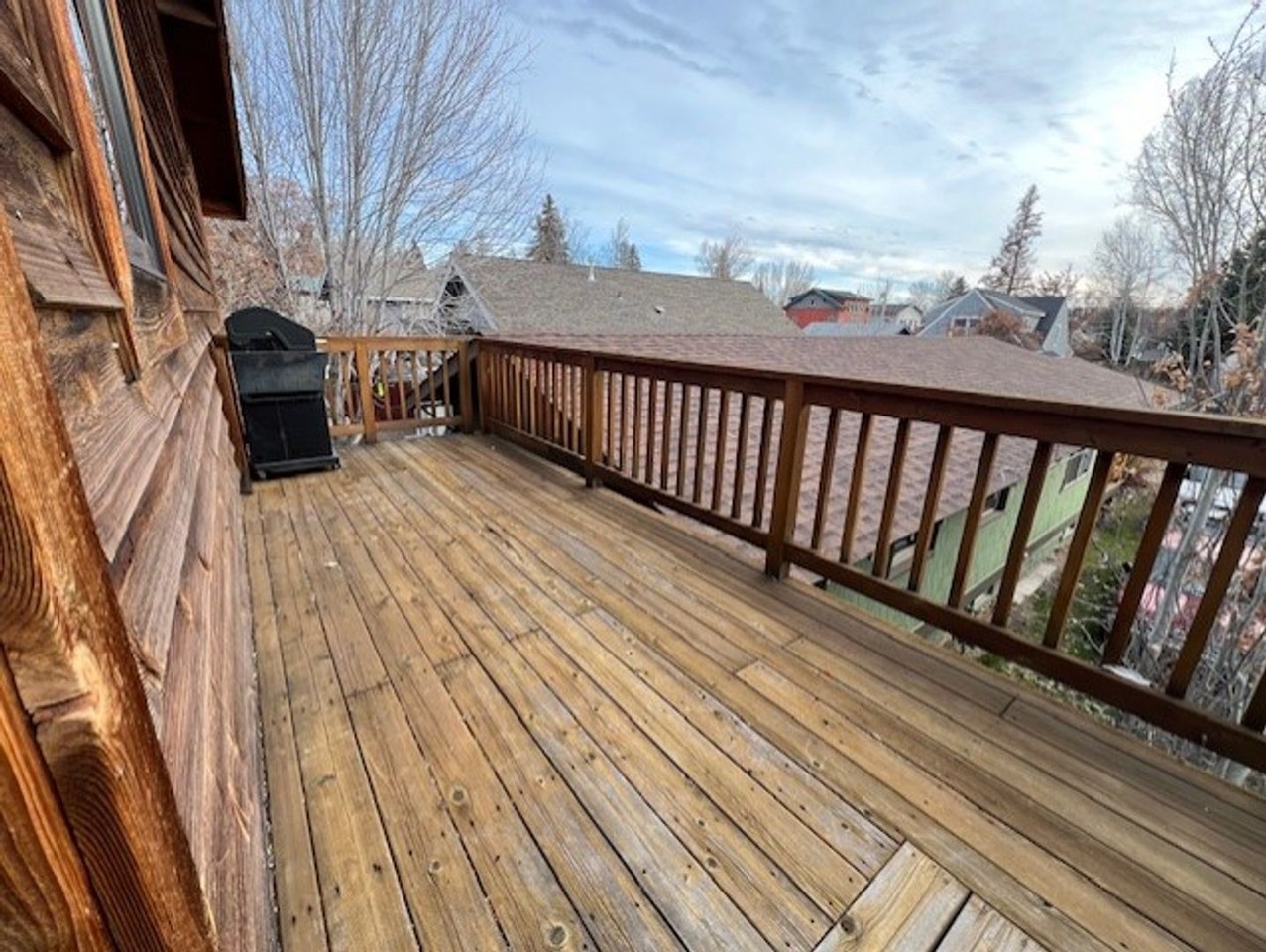 48 Nw Mckay Ave - Photo 2 of 8