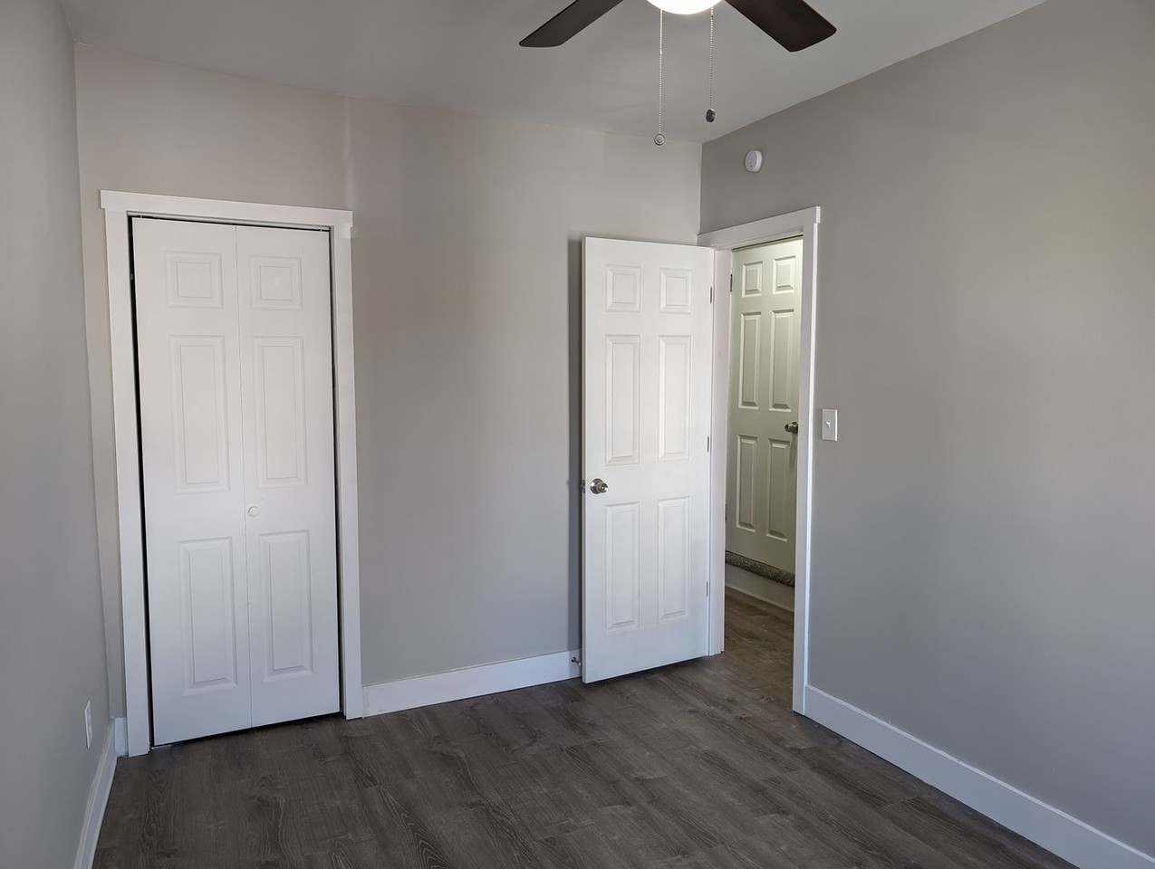 324 Chestnut St - Photo 5 of 15