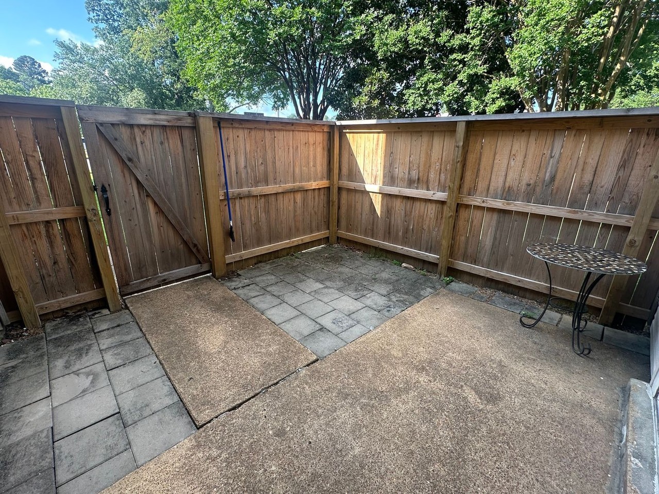 1727 Ridge Oak Pl - Photo 3 of 17