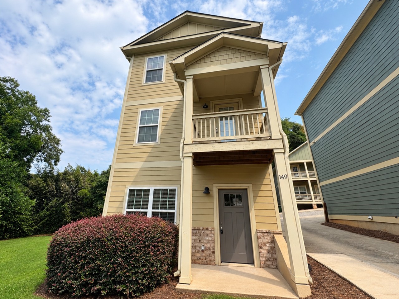 170 Johnson Drive Ext