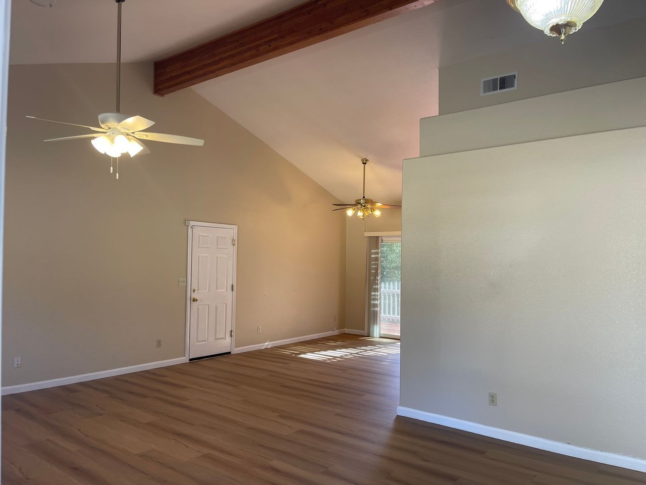 6973 Baldwin St - Photo 4 of 31