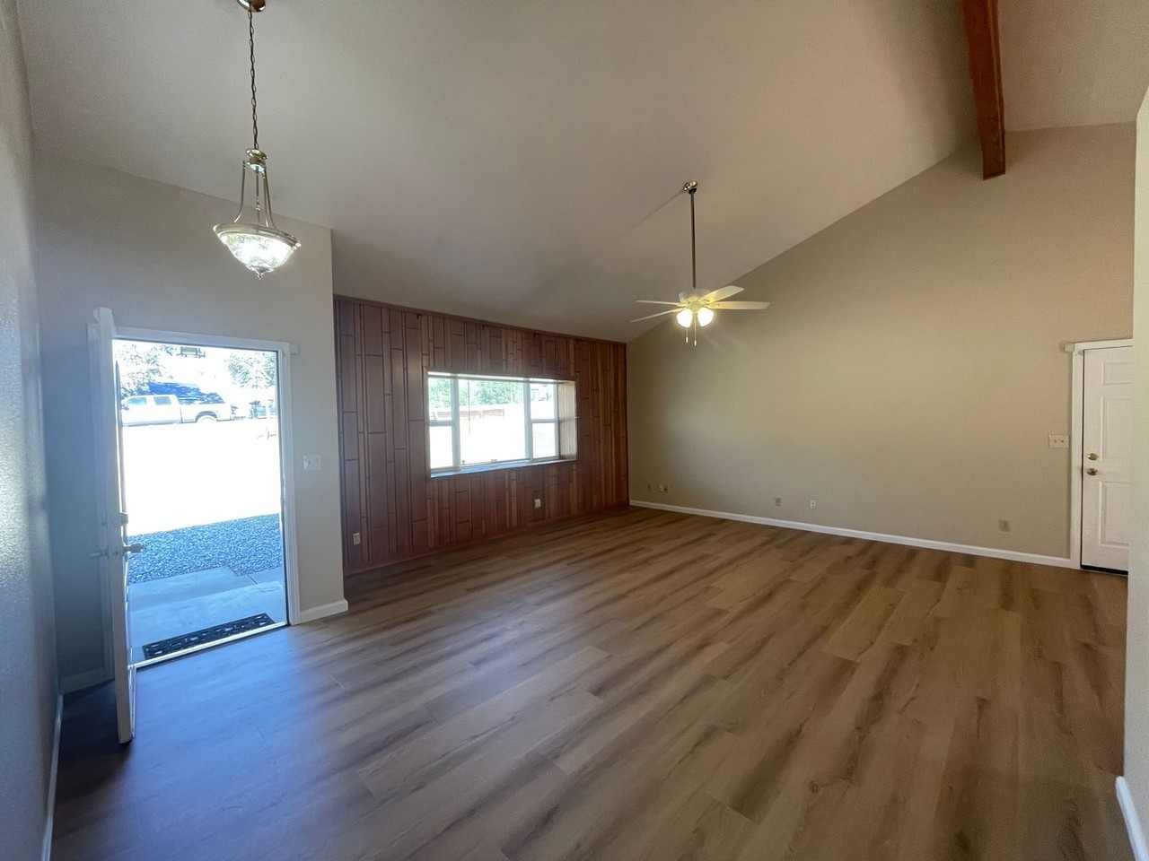 6973 Baldwin St - Photo 6 of 31