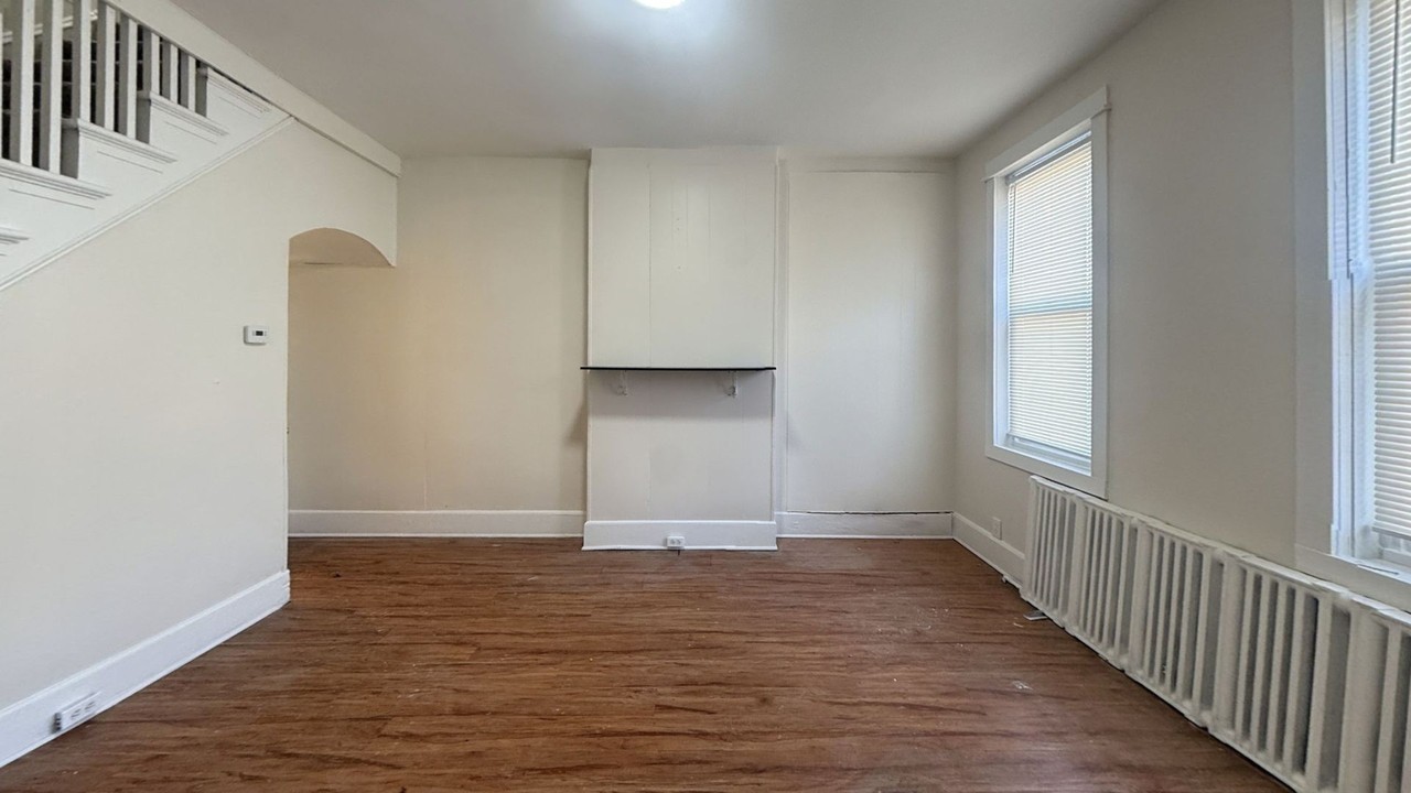 1710 Church St - Photo 7 of 24