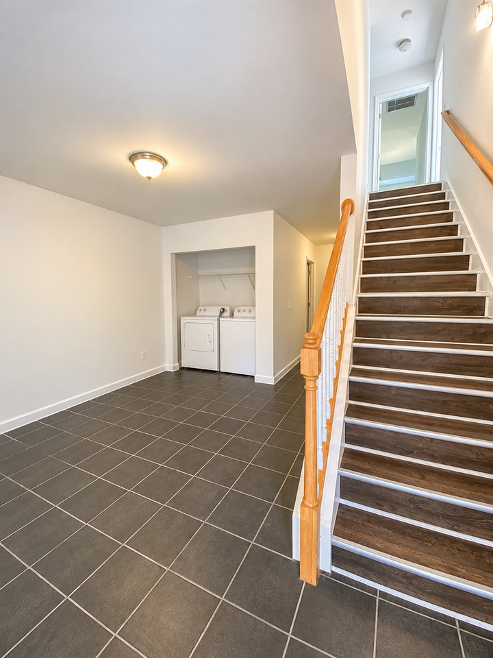 47 Birdsong Ln - Photo 2 of 10