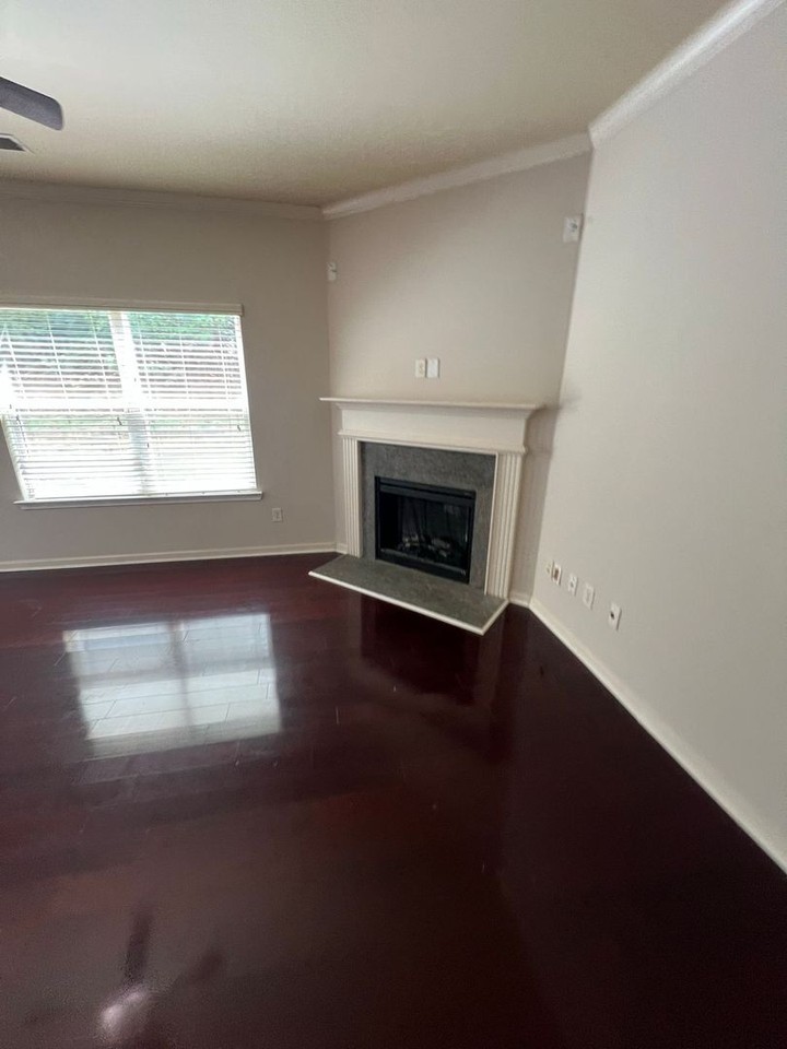 373 Lobdale Falls Dr - Photo 5 of 22
