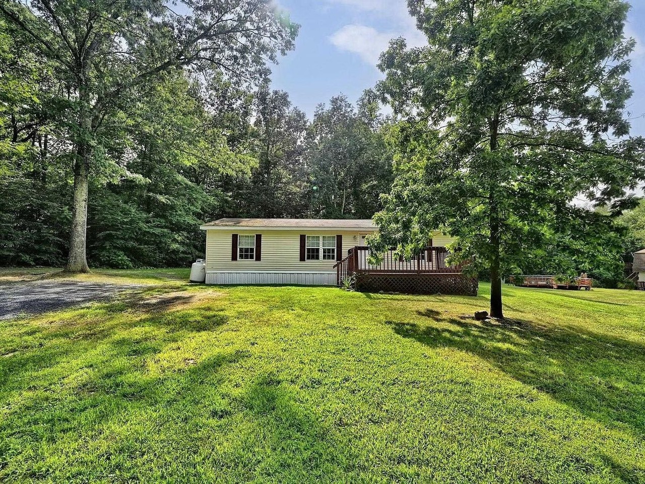 431 Freetown Hwy - Photo 4 of 15