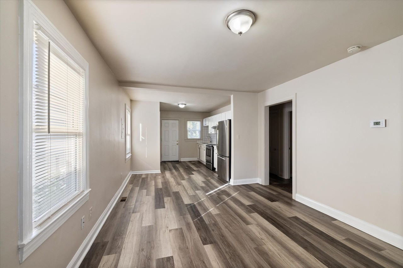 1004 Euclid Ave - Photo 5 of 18