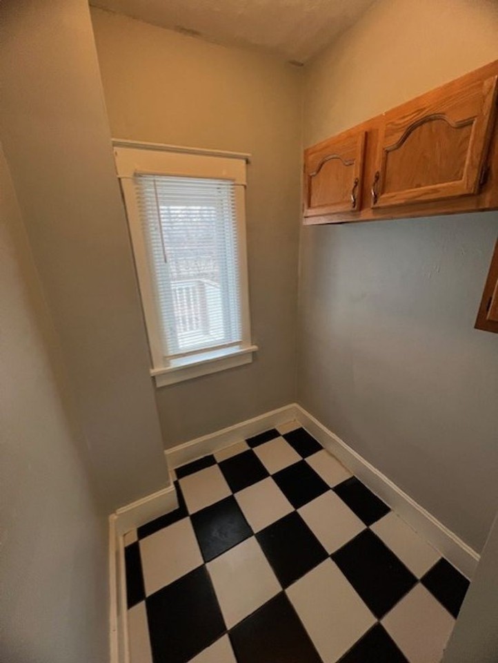 3303 Jackson St - Photo 6 of 13