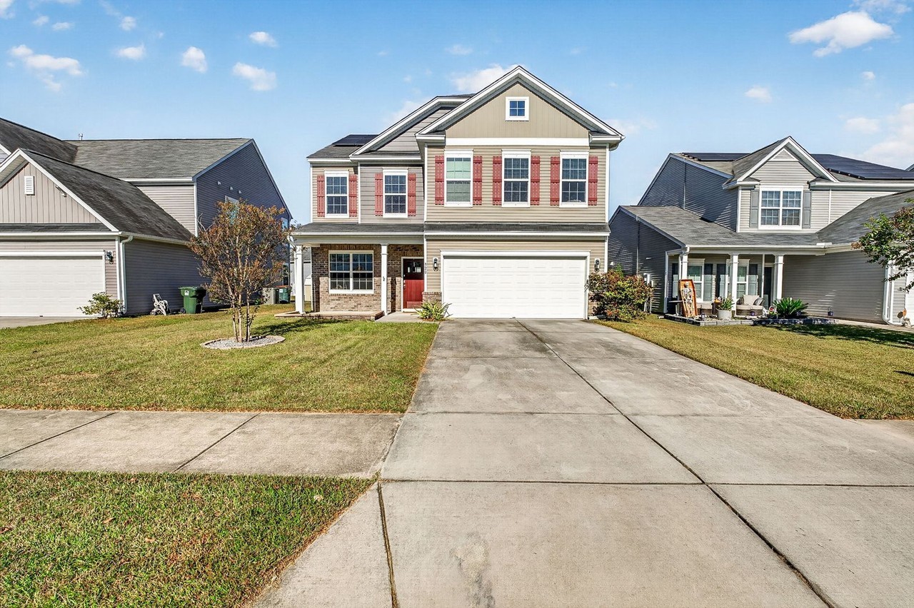 320 Silverleaf Ln