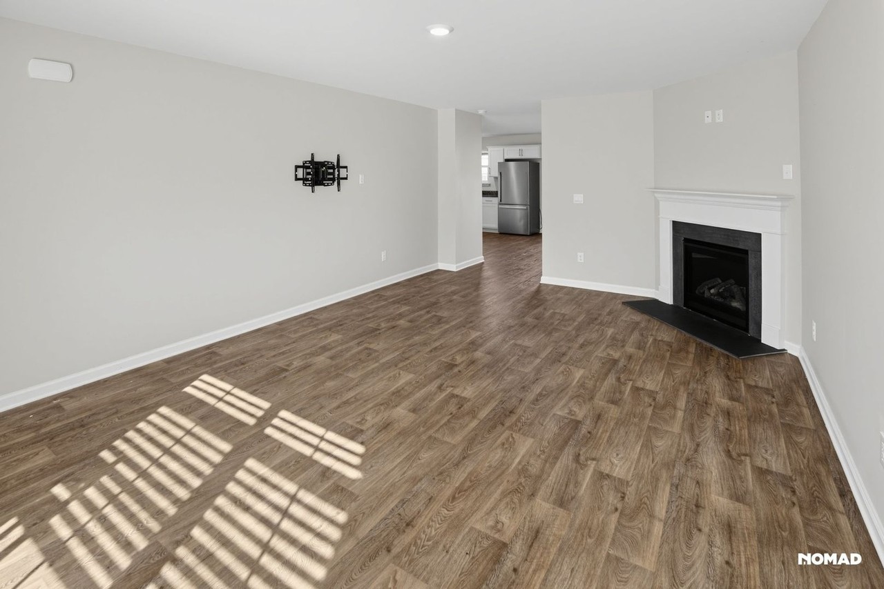 162 Dunham Rd - Photo 4 of 27