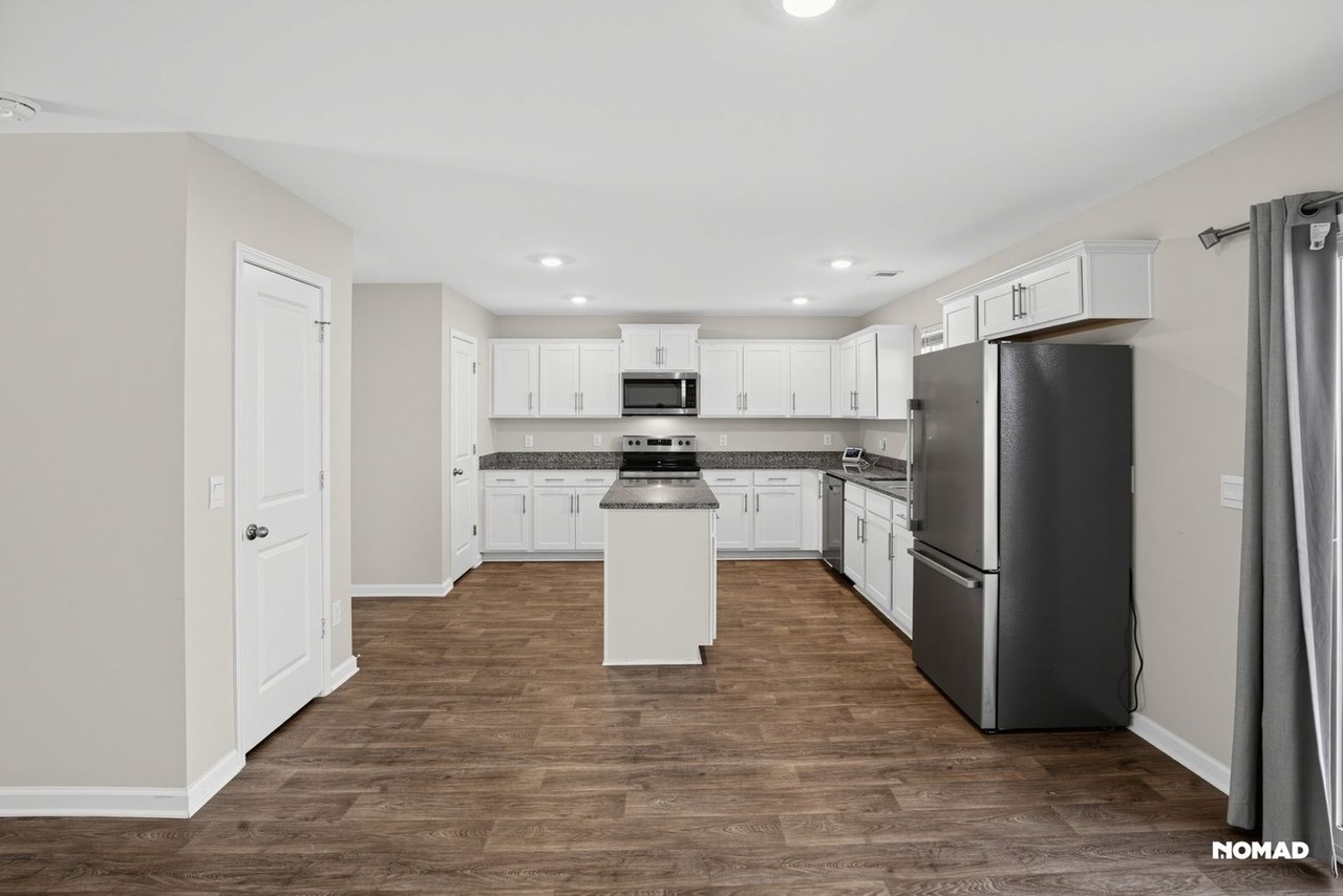 162 Dunham Rd - Photo 6 of 27