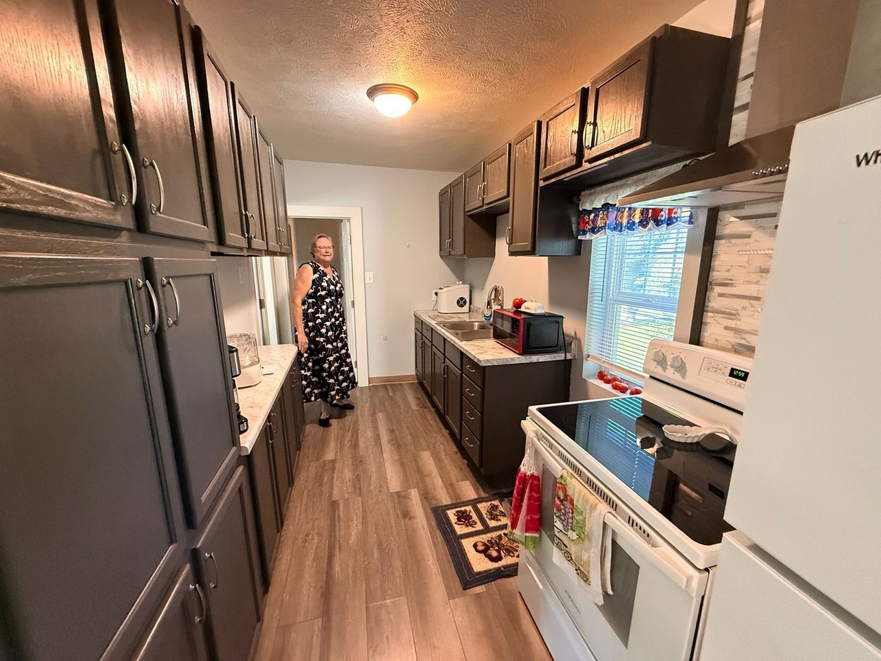 2018 N 35th St - Photo 4 of 25