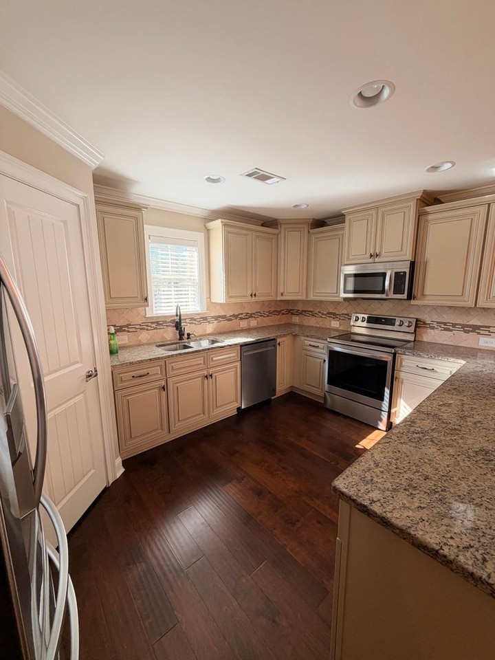 2117 Chelsea Park Bnd - Photo 5 of 13
