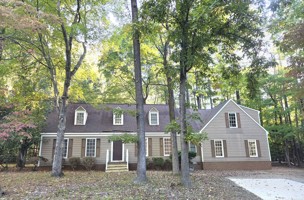 featured image of 136 Peyton Rd