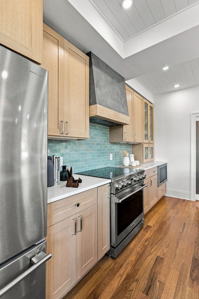 2945 Cecil B Moore Ave - Photo 3 of 40