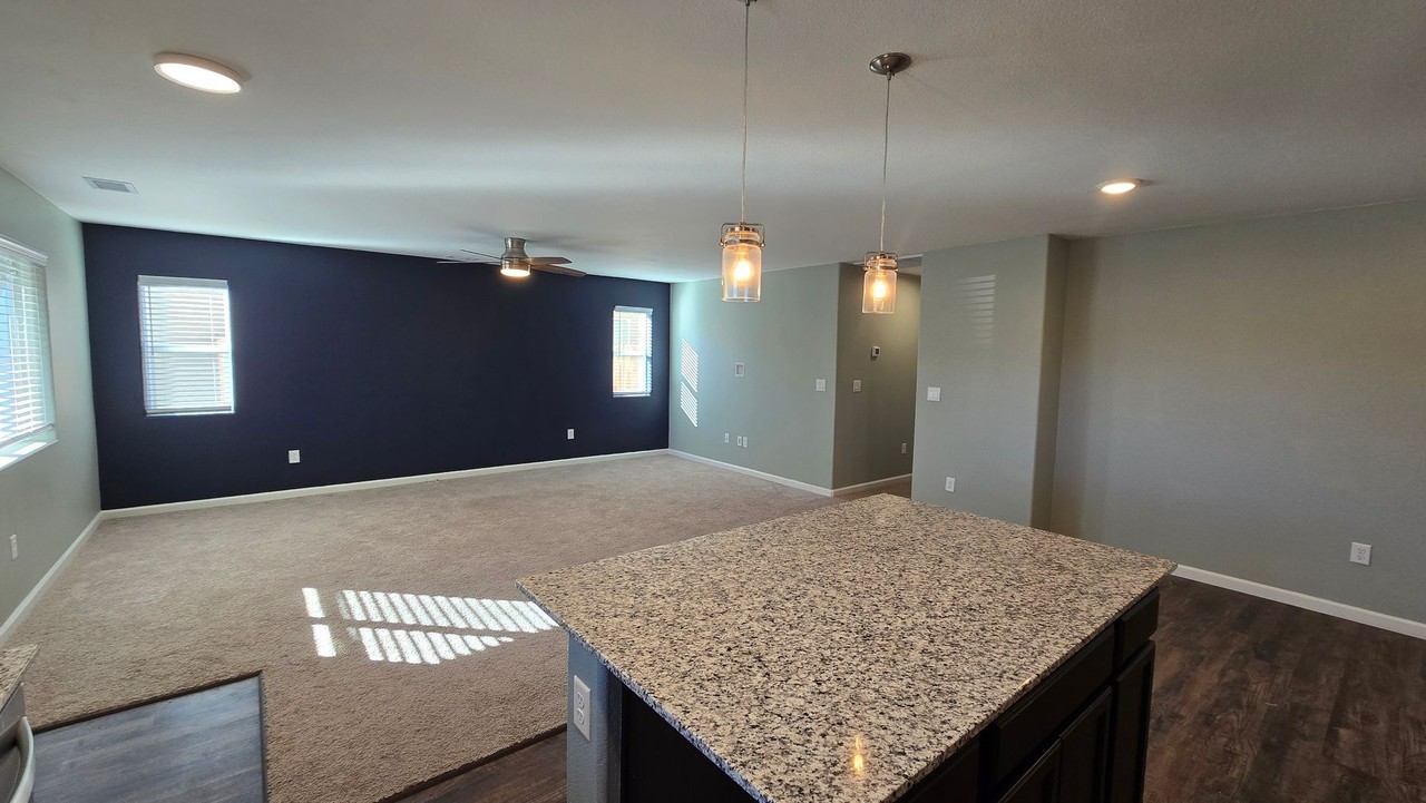 657 Mcgill Dr - Photo 6 of 25