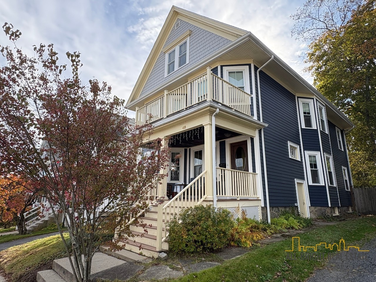 48 Bradfield Ave #1