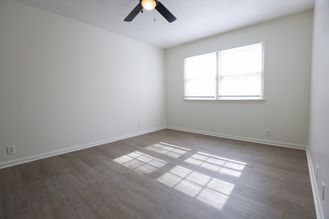 Petrow Apartments - Bricktown - Photo 6 of 12