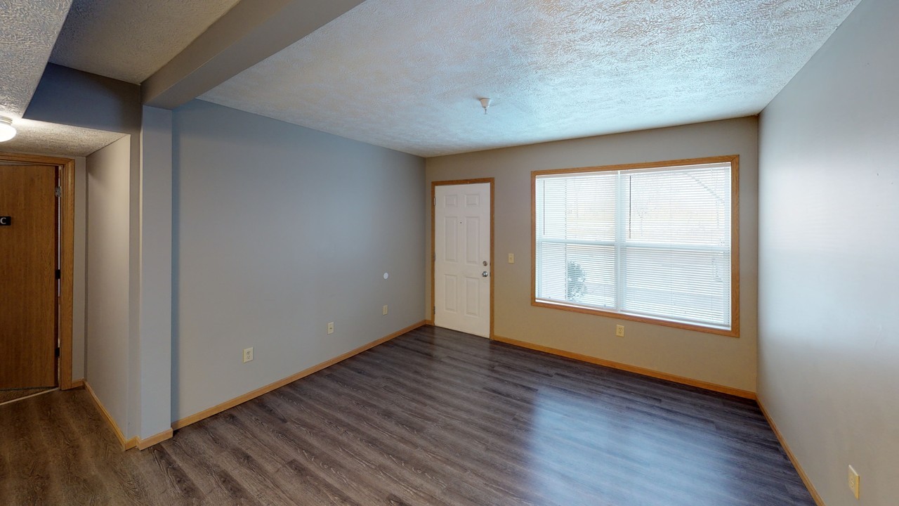 Westridge Apartments - Photo 5 of 19