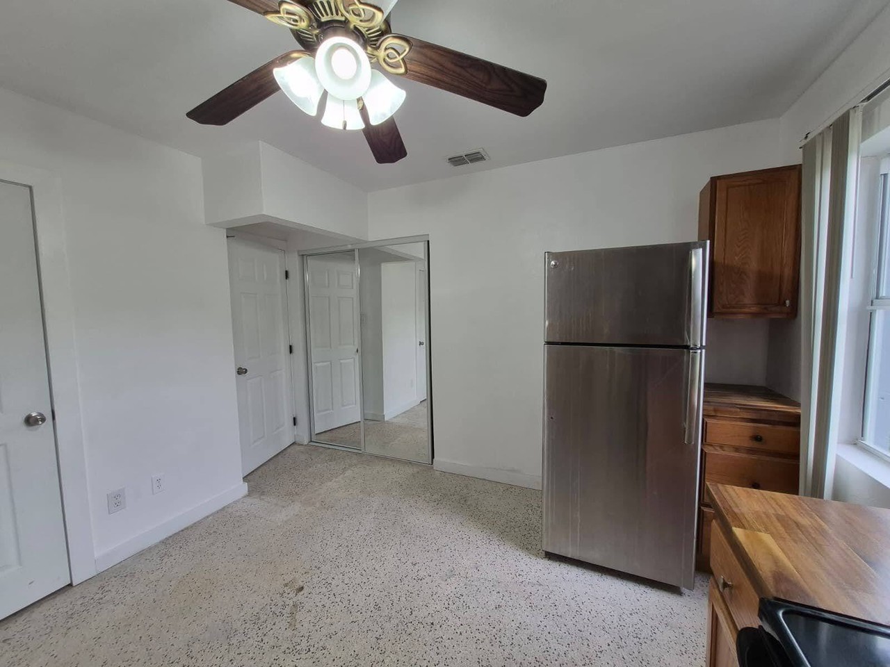266 South Pearl Lake Causeway - Photo 3 of 9