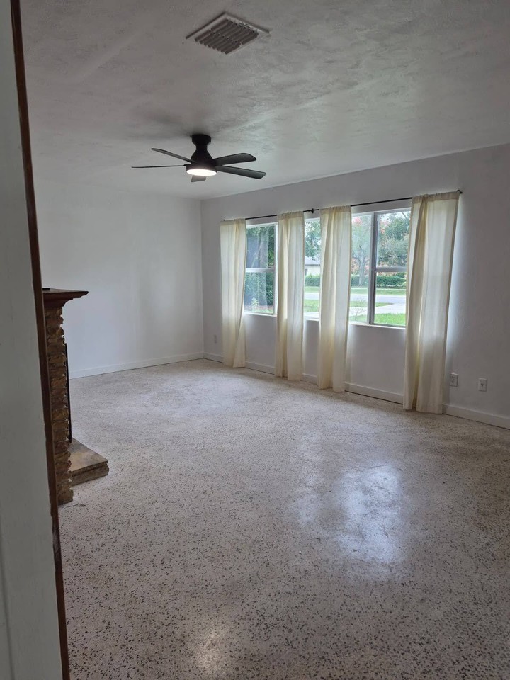 266 South Pearl Lake Causeway - Photo 5 of 9