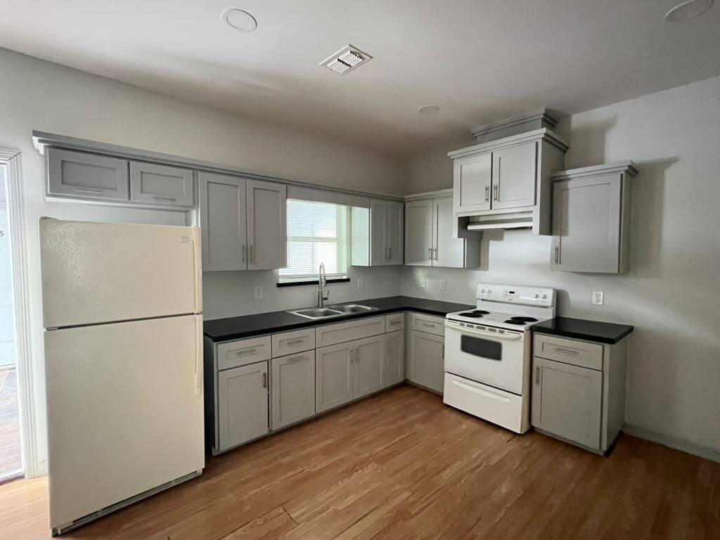 801 South Missouri Street - Photo 6 of 6