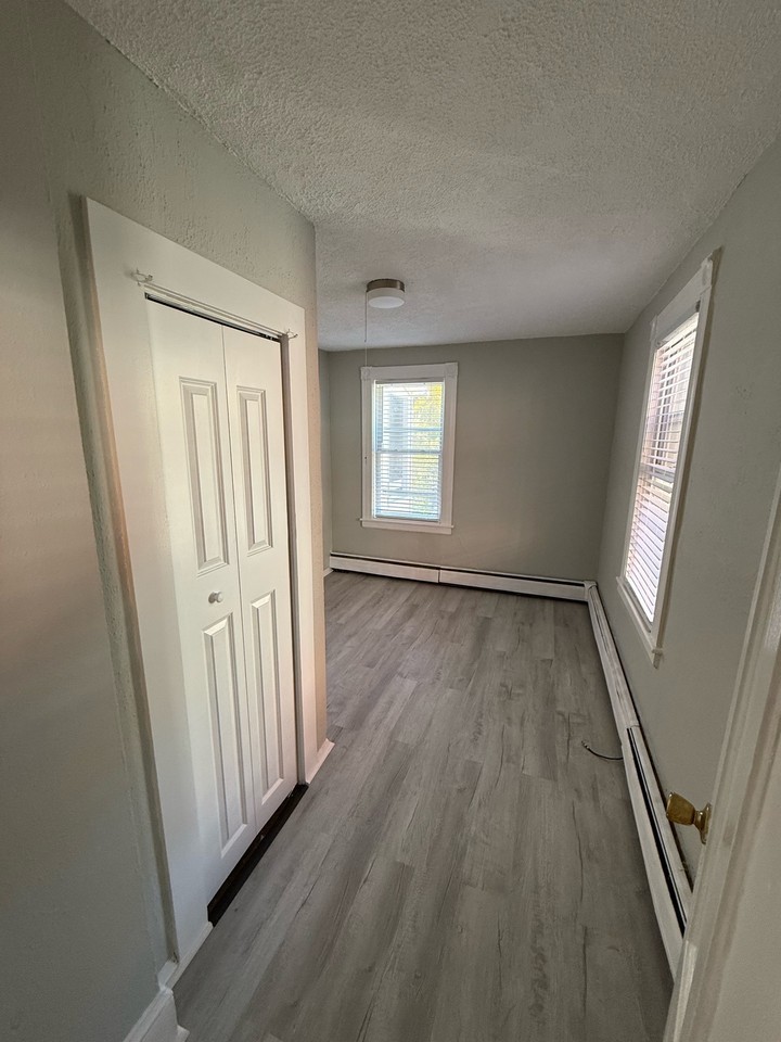 266 High Street - Photo 5 of 9