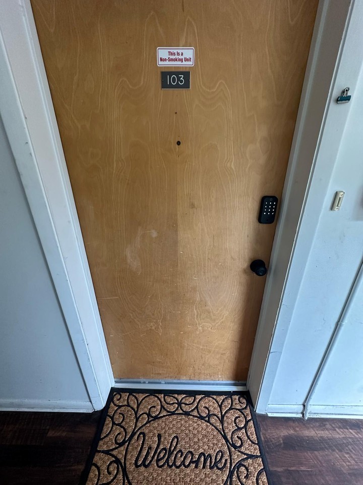 1226 East Maywood Avenue - Photo 7 of 25