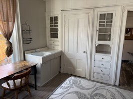 featured image of 17 Beacon St