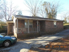 featured image of 215 Boulevard Apt B
