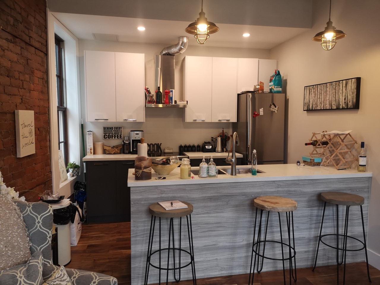 85 King St E - Photo 5 of 34
