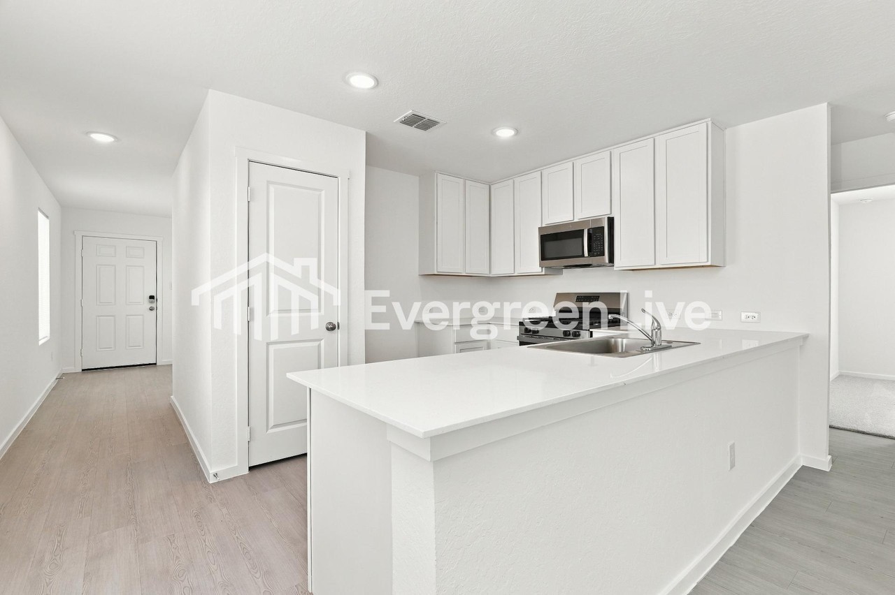 423 River Run Way - Photo 6 of 15