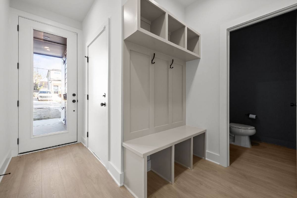 1510 Boyer St #101 - Photo 3 of 20